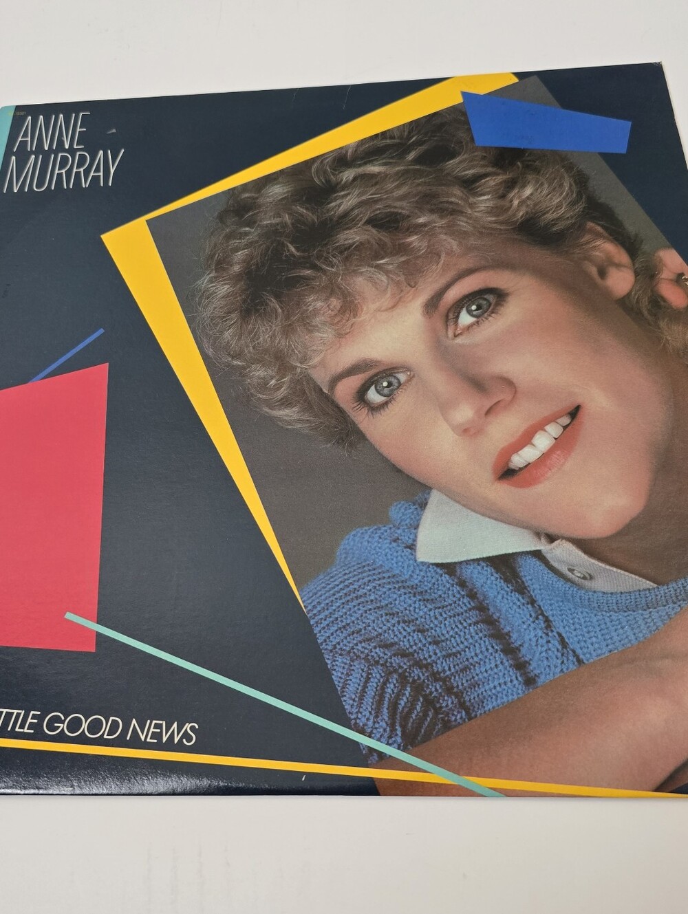 Anne Murray A Little Good News Vinyl Record LP 1983 Capitol Records Country Pop